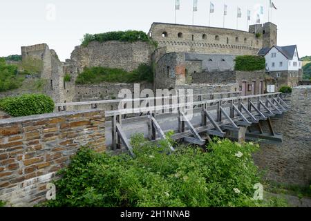 Schloss Rheinfels an der Rheinschlucht bei Sankt Goar in Rheinland-Pfalz Stockfoto