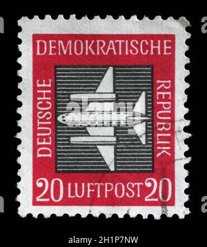 Briefmarke gedruckt in DDR (Ostdeutschland) zeigt eine Flugzeug mit der Aufschrift Luftpost aus der Serie Luftpost, ca. 1957 Stockfoto