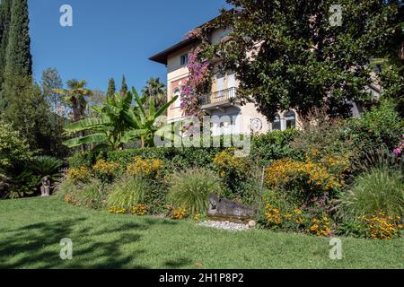 Botanischer Garten André Heller. Gardone Riviera (BS), ITALIEN - 25. August 2020 Stockfoto
