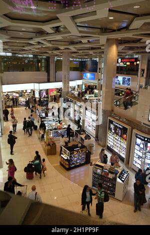 Flughafen Abu Dhabi duty free Stockfoto