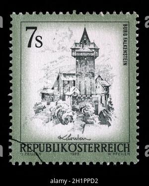 Briefmarke gedruckt in Österreich zeigt die Burg Falkenstein, aus der Serie Sehenswürdigkeiten in Österreich, ca. 1973 Stockfoto