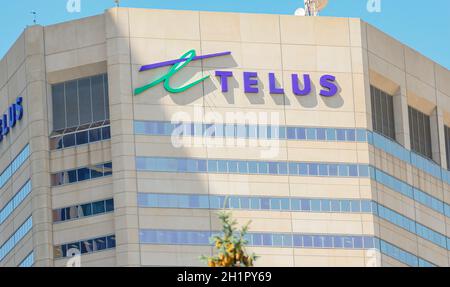 Calgary, Alberta, Kanada. Februar 11 2021. Das Dach des Telus-Gebäudes bei Tageslicht. Stockfoto