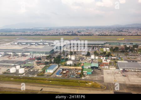 Bogota, Kolumbien - 31. Januar 2019: Luftaufnahme des Flughafens Bogota El Dorado (MOOR) in Kolumbien. Stockfoto