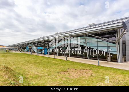Southend, Großbritannien - 7. Juli 2019: Terminal des Londoner Flughafens Southend (SEN) im Vereinigten Königreich. Stockfoto