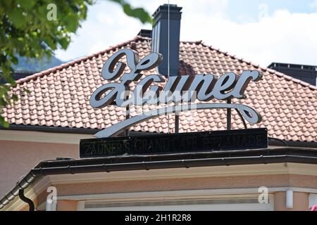 Das Zauner Esplanaden-Cafe in Bad Ischl, Salzkammergut, Oberösterreich, Österreich, Europa - das weltberühmte Cafe Zauner in Bad Ischl, Salzkammergut, Stockfoto