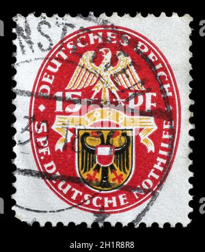 Gedruckt im Deutschen Reich Briefmarke zeigt Wappen, Charity Briefmarken, ca. 1928. Stockfoto