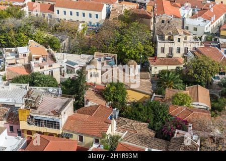 Athen, Griechenland - November 1, 2017: Hausdächer in Plaka, Athens Center unter der Akropolis, Griechenland. Stockfoto