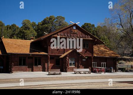 Grand Canyon Railroad Station (1909/10), Grand Canyon Village, South Rim, Grand Canyon National Park, Arizona, USA Stockfoto