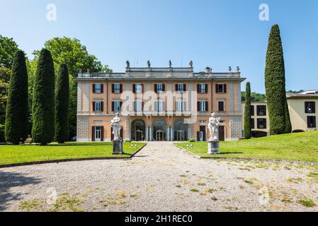 Como, Italien - 27. Mai 2016: Blick auf die Villa Gallia am Seeufer der Stadt Como, Italien. Stockfoto