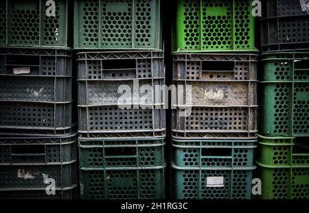 Detail von Kartons für den Transport von Obst und Gemüse, Lebensmittelindustrie Stockfoto