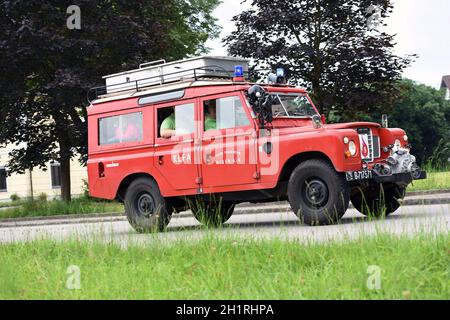 Treffen von Feuerwehr-Oldtimer Fahrzeugen, Bezirk Vöcklabruck, Oberösterreich, Österreich, Europa - Treffen der Feuerwehr-Oldtimer, Vöcklabr Stockfoto