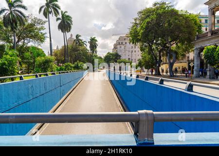 Havanna Kuba. 25. November 2020: Einer der Ausgänge des Tunnels der Bucht von Havanna Stockfoto