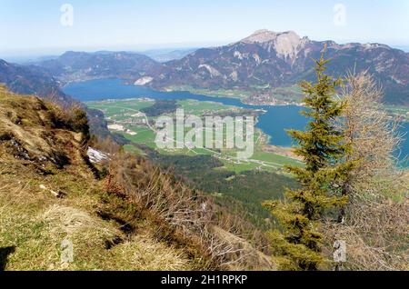 Blick von der Bleckwand auf den Wolfgangsee, Salzkammergut, Österreich, Europa - Blick von der Bleckwand auf den Wolfgangsee, Salzkammergut, Österreich, Europa Stockfoto