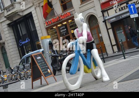 Das berühmte Lokal 'A la mort subite' im Zentrum von Brüssel Belgien - das berühmte 'A la mort subite' in Brüssel, Belgien Stockfoto