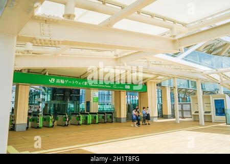 Bild der Takanawa Gateway Station. Drehort: Metropolregion Tokio Stockfoto