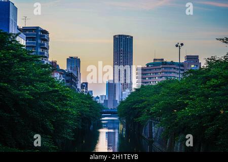 Nakameguro der Stadt und Sonnenuntergang. Drehort: Metropolregion Tokio Stockfoto