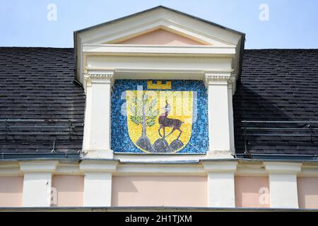 Stadtwappen auf dem Kongresshaus von Bad Ischl, Salzkammergut, Oberösterreich, Österreich, Europa - Stadtwappen auf dem Kongresshaus Bad ISC Stockfoto