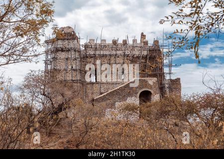 Ruinen einer kleinen Burg in der Nähe von Gondar, Guzara königlichen Palast auf strategischen Hügel in Gondar Bezirk, Äthiopien Afrika Stockfoto