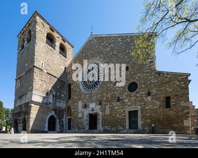 Triest, Italien. 3.Mai 2021. Die Außenansicht der Kathedrale von San Giusto Stockfoto