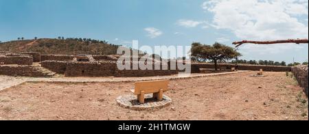 Dungur, oder Dungur 'Addi Kilte, Ruinen eines bedeutenden Herrenhauses in Aksum, Äthiopien - Ruinen des Palastes der Königin Sheba, Aksum Zivilisation in Axum Stockfoto