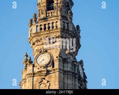 Glockenturm der Kirche von Clérigos – Torre dos Clérigos – Porto Stockfoto