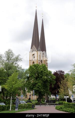 evangelische Neustädter Marienkirche aus dem 15. Jahrhundert, Bielefeld, Nordrhein-Westfalen, Deutschland Stockfoto