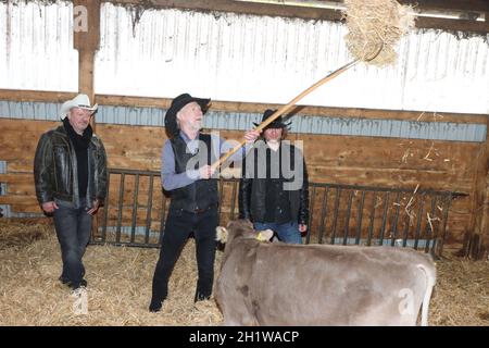 Truck Stop ( Andreas Cisek,Teddy Ibing, Tim Reese), Fototermin mit Truck Stop, Bargstedt, 11.05.2021, Dreharbeiten mit der erfolgreichsten deutschen Co Stockfoto