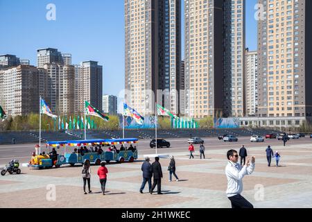 Nur Sultan,Kasachstan - 05-01-2017:Blick auf die Apartments auf dem Unabhängigkeitsplatz in Astana, der Hauptstadt von Kasachstan Stockfoto