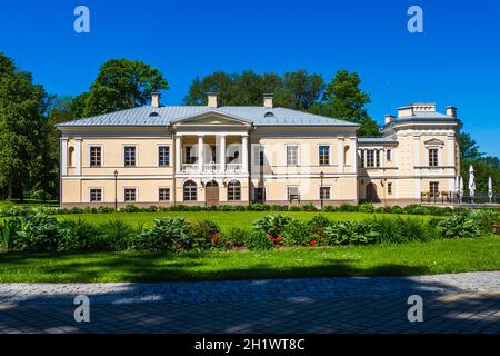 Neoklassizistischer Stil Merkmale und Merkmale des Landguts von Jasiunai, Litauen. Stockfoto