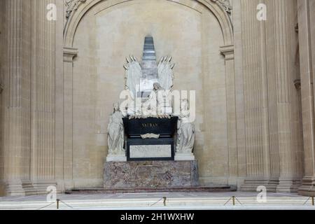 Paris - Die Nationale Residenz der Invaliden. Der Marschall Vauban Grab Stockfoto