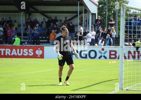 Torwart Andrea Hoxha (FC 08 Villingen), GER, FC 08 Villingen gegen Schalke 04, Fussball, DFB-Pokal, 1. Runde, 2021/2022 Stockfoto