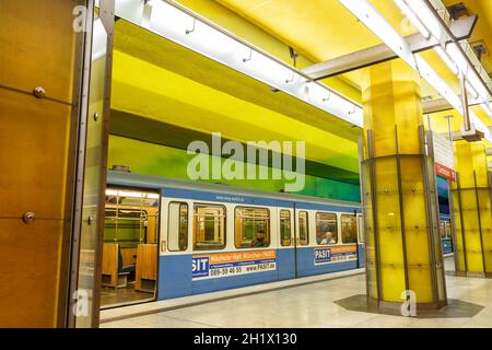 München, Deutschland - 16. November 2014: U-Bahn-Station Candidplatz in München, Deutschland. Stockfoto