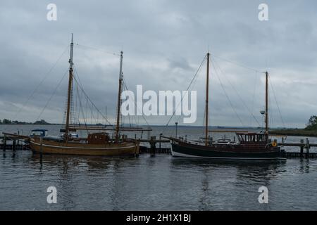 Blick von der deutschen Insel Poel in der Nähe des Dorfes Kirchdorf im Herbst Stockfoto