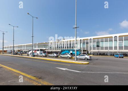 Heraklion, Griechenland - 17. September 2018: Terminal des Flughafens Heraklion (HER) in Griechenland. Stockfoto