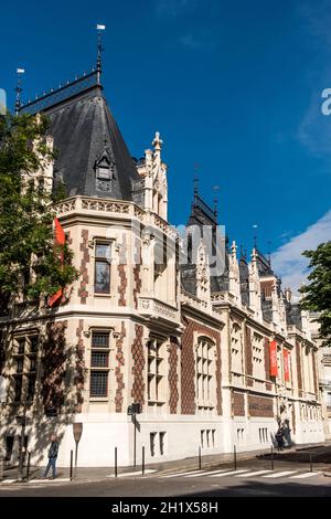 FRANKREICH. PARIS (17. ARRONDISSEMENT). DAS GAILLARD HOTEL (NEO - RENAISSANCE) BEHERBERGT SEIT JUNI 2019 DIE STADT DER WIRTSCHAFT, DEN ALLGEMEINEN CATROUX PLATZ. Z. B. Stockfoto