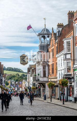 Guildford, 6. Oktober 2021: GV aus dem Stadtzentrum von Guildford Stockfoto