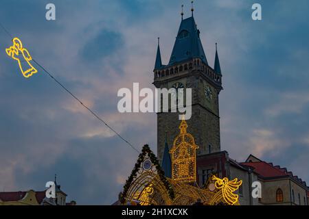 Weihnachtsdekoration auf dem Altstädter Ring in Prag Tschechische Republik Stockfoto