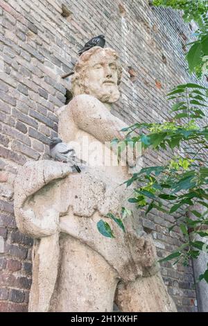 Im Inneren des Castello Sforza (Castello Sforzesco) in Mailand (ITALIEN). Eine der wichtigsten Sehenswürdigkeiten von Mailand, wurde dieses Schloss im 15. Jahrhundert von gebaut Stockfoto