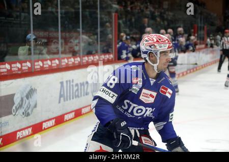 Will Weber (SERC Wild Wings) beim Spiel der DEL, 6. Sptg.: SERC Wild Wings gegen Nürnberg Ice Tigers Stockfoto