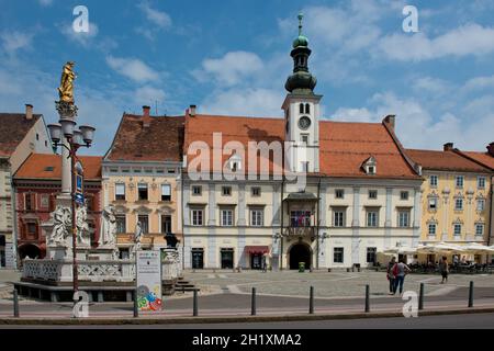 Das Rathaus von Maribor, befindet sich am Hauptplatz dieser wichtigen slowenischen Stadt. Stockfoto