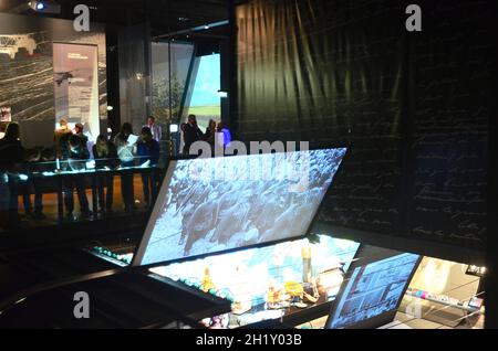 FRANKREICH. HAUTE-MARNE (52). COLOMBEY-LES-DEUX-EGLISES. DAS MEMORIAL CHARLES DE GAULLE VON JACQUES HIRSE UND JEAN-COME CHILOU, DEM FRANZÖSISCHEN ARCHIT, VORGESTELLT Stockfoto