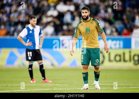 Vitoria, Spanien. Oktober 2021. Nabil Fekir von Real Betis während des Fußballspiels der spanischen Meisterschaft La Liga zwischen Deportivo Alaves und Real Betis Balompie am 18. Oktober 2021 in Mendizorrotza in Vitoria, Spanien - Foto: Ricardo Larreina/DPPI/LiveMedia Kredit: Unabhängige Fotoagentur/Alamy Live News Stockfoto