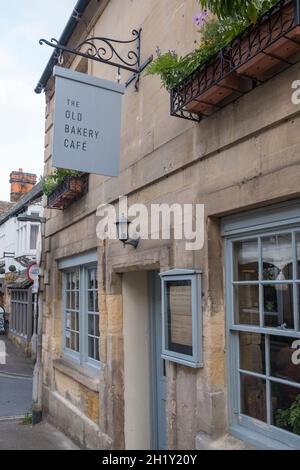 Das Old Bakery Cafe in der Cotswold-Stadt Winchcombe, Gloucestershire Stockfoto