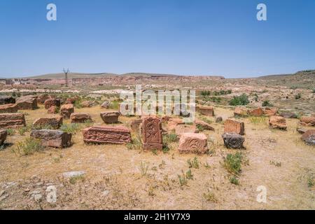 Eines der frühesten erhaltenen christlichen Denkmäler in Armenien - Yererouk Basilika aus dem 4. Jahrhundert in der armenischen Provinz Shirak Stockfoto