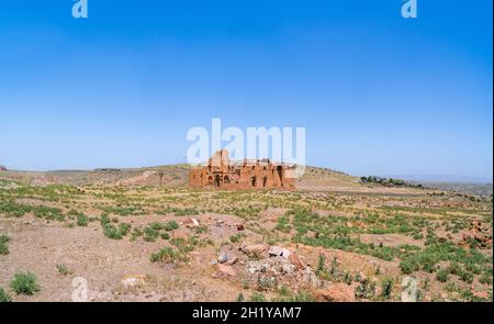 Eines der frühesten erhaltenen christlichen Denkmäler in Armenien - Yererouk Basilika aus dem 4. Jahrhundert in der armenischen Provinz Shirak Stockfoto