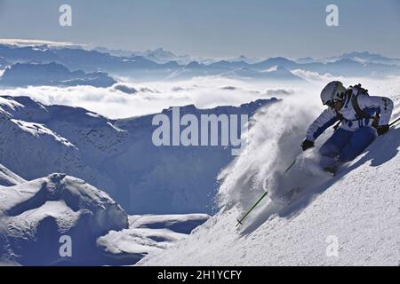 OFF-PISTE SKIFAHREN ODER FREERIDE, ESPACE SAN BERNARDO, LA ROSIERE, TARENTAISE, ALPEN, SAVOYEN (73), RHONE-ALPES, FRANKREICH Stockfoto