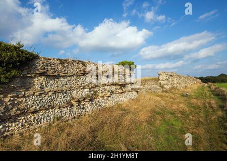 Überreste der römischen Stadtmauer, Silchester, Hampshire, England, Vereinigtes Königreich, Europa Stockfoto