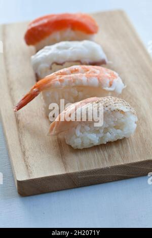 Verschiedene Arten von Nigiri sushi Stockfoto