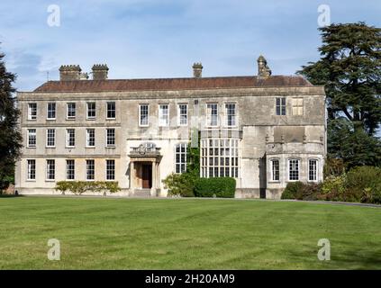 Elmore Court Grade II* denkmalgeschütztes Herrenhaus in Elmore, Stroud, Gloucester, Gloucestershire, England, VEREINIGTES KÖNIGREICH Stockfoto