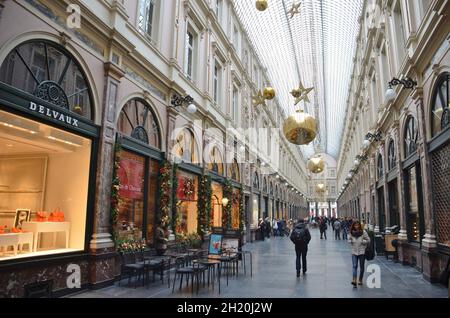 Les Galerien Royales Saint-Hubert in Brüssel Belgien - Les Galerien Royales Saint-Hubert in Brüssel, Belgien Stockfoto